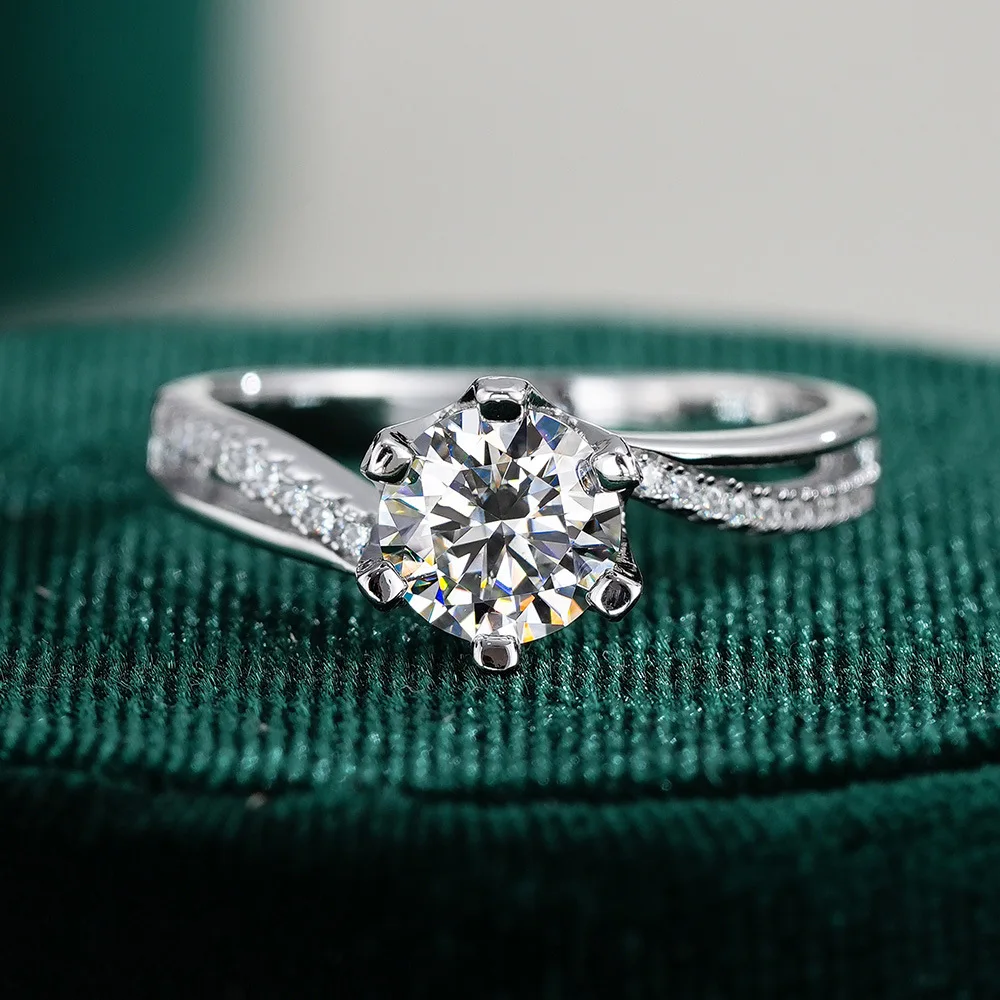 Lumira Funkelnder Moissanit-Pl – Moissanite Engagement Ring 1 Carat Bewertung und Preis